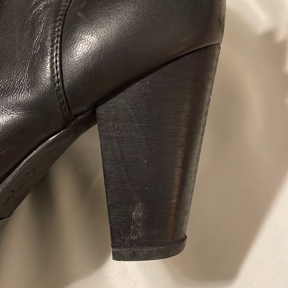 Joie Ankle Bootie Size 39 Size 9 US
